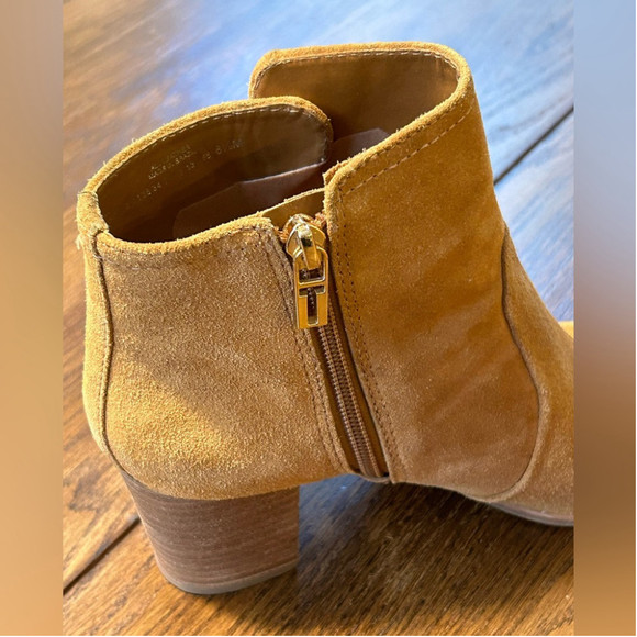 Tory Burch Sade bootie in Suede Sz 8.5 - Picture 6 of 10